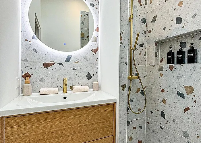 Apartamento La Cahute Rochelaise - Cosy Dans Le Centre-ville A 5 Min Du Port