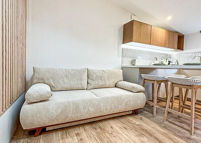 La Cahute Rochelaise - Cosy Dans Le Centre-ville A 5 Min Du Port La Rochelle (Charente-Maritime)